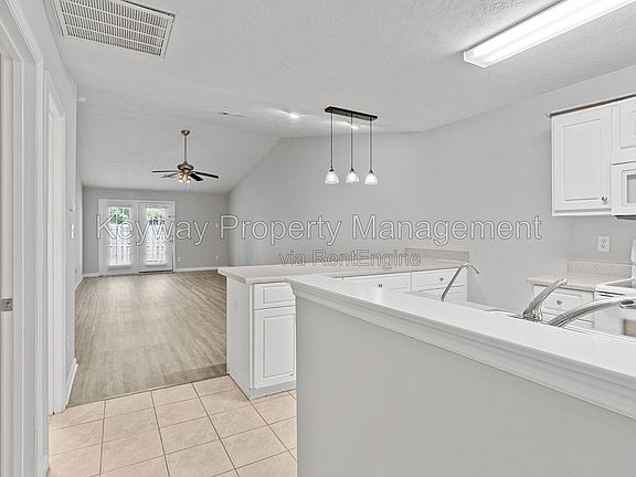 3rd image of 5072 Wheeler Lake Rd