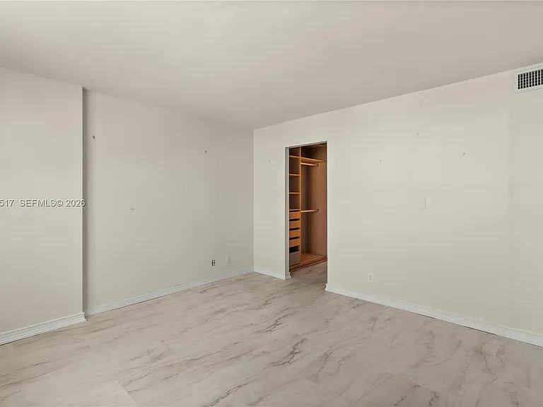 3703 NE 166th St #904 — Photo 23