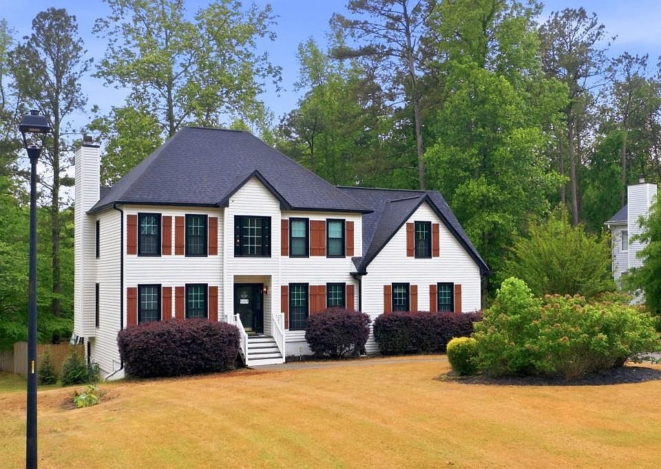 1st image of 128 Lakeview Ln