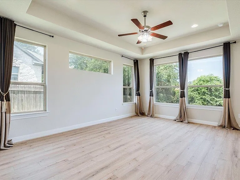 709 Kingston Pl — Photo 15