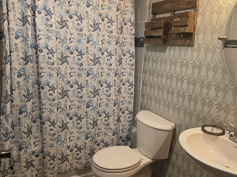 2741 Taft St #109 — Photo 17