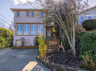 3223 Sedgwick Rd, Colwood, BC V9C3H7
