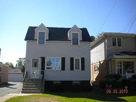 2nd image of 3243 W 108th St