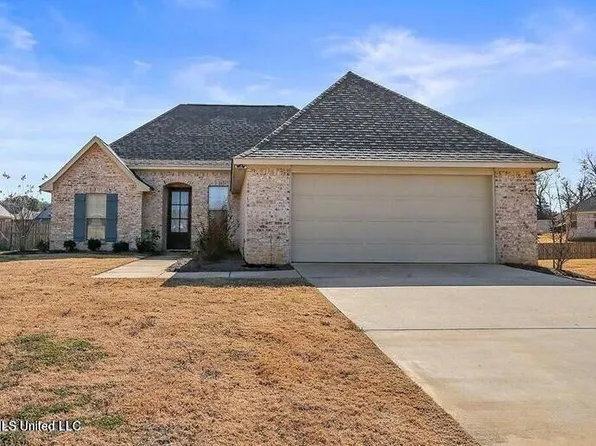 705 Parkdale Pl, Brandon, MS 39042