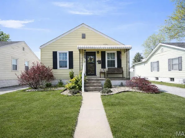 2841 Ralph St, Granite City, IL 62040