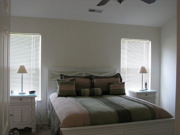 4th image of 520 Fullers Cir