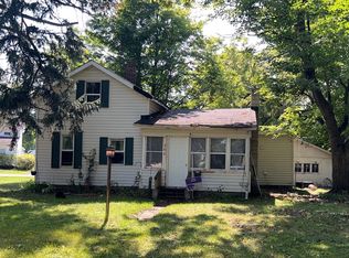 260 Florence Rd, Constantine, MI 49042
