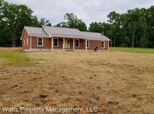 245 Woodrow Ln, Altavista, VA 24517
