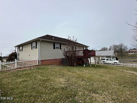 5th image of 601 Mount Bethel Rd