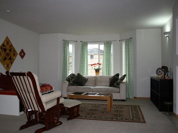 2nd image of 7507 56th Pl NE