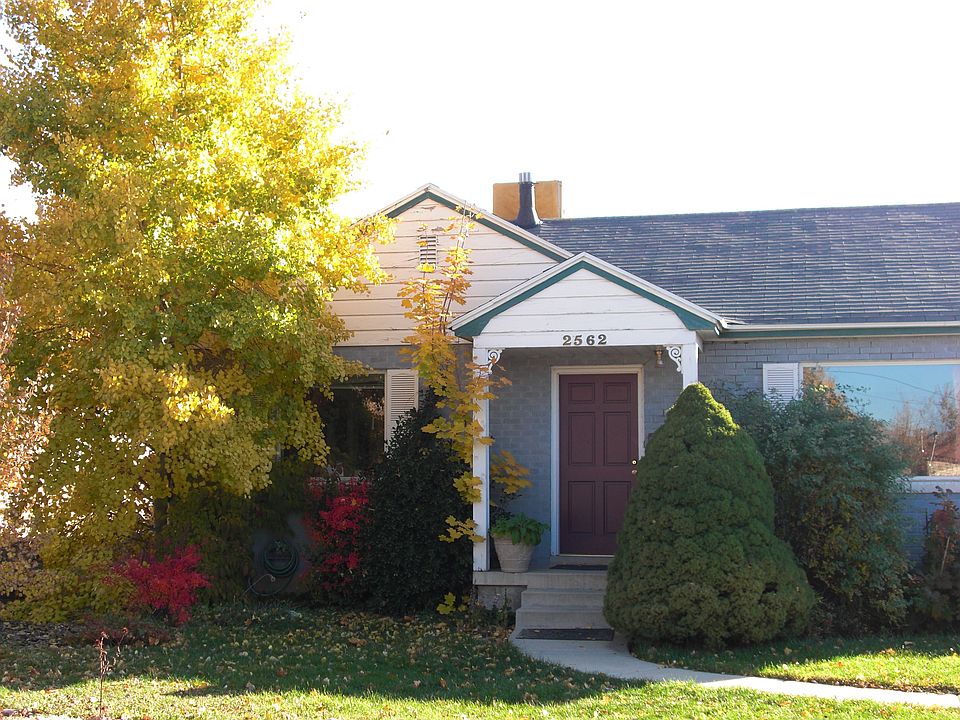 1st image of 2562 E Lambourne Ave