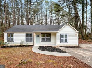 226 Apple Branch Dr, Woodstock, GA