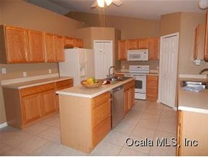 3rd image of 4509 SE 31st Pl