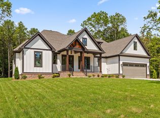 3069 Poe Rd, Soddy Daisy, TN 37379