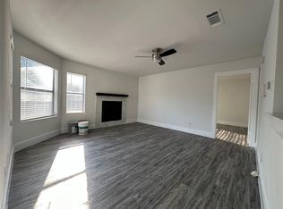 8806 Schick Rd APT C, Austin, TX 78729