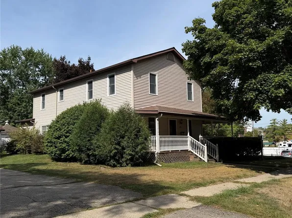 155 Pine St, Lapeer, MI 48446