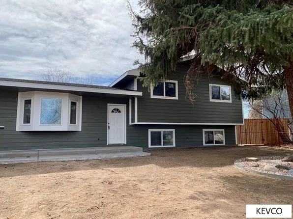 2401 Evergreen Dr, Fort Collins, CO 80521
