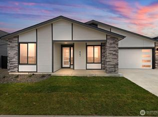 4165 SW Bigler Way, Port Orchard, WA 98367