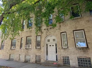 3858 N Saint Louis Ave APT 2, Chicago, IL 60618