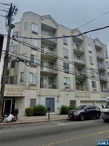 320 Anderson Ave APT 4A, Fairview, NJ, 07022