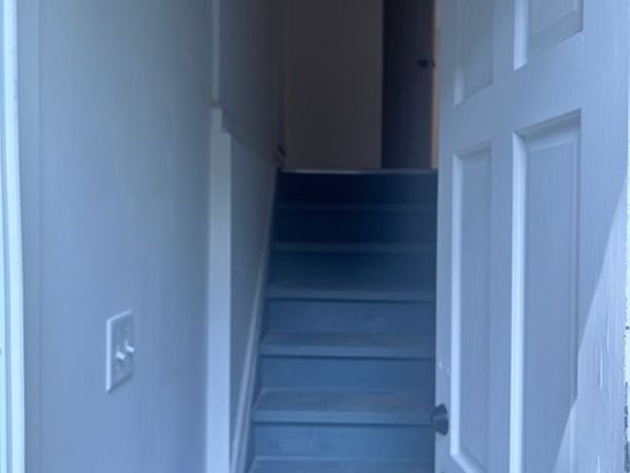 2nd image of 537 S 4th St #537