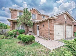 212 Hollingham Rd, Markham, ON L3R8K3