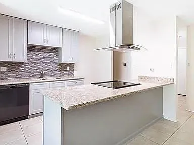3 bed, 4.0 bath, 1391 sqft, $1,750 — Photo 2