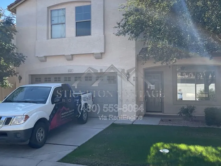 1327 E Weatherby Way — Photo 1