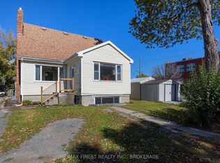 3 John St, Kingston, ON K7K1S7
