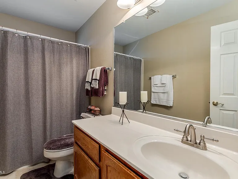 193 W Amanda Ln — Photo 18