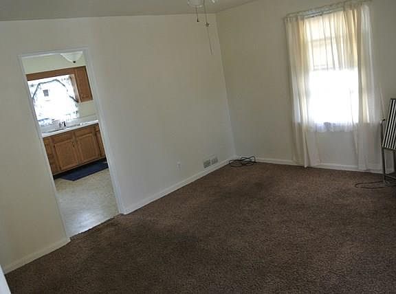 5th image of 213 Kendall Pl
