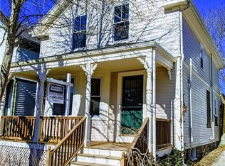 32 Webster St, Newport, RI 02840