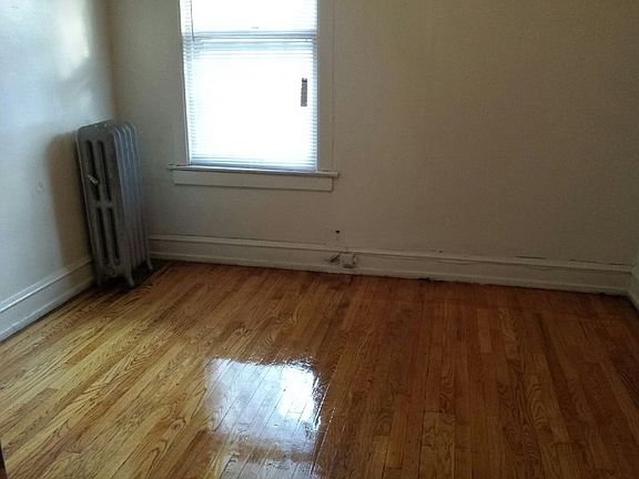 5th image of 5323 W North Ave