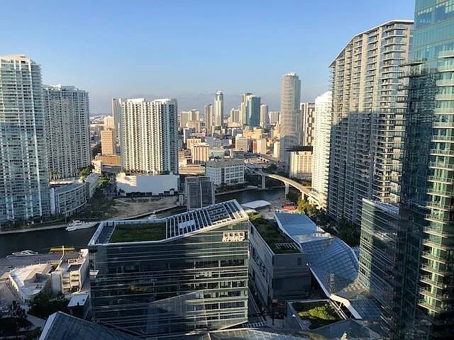 Brickell Heights — Photo 4
