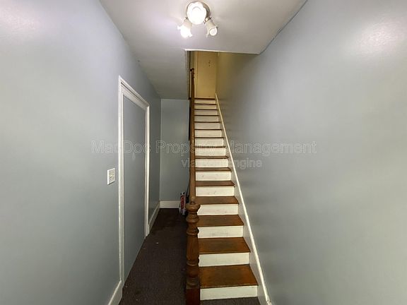 3rd image of 604 Caroline St #2