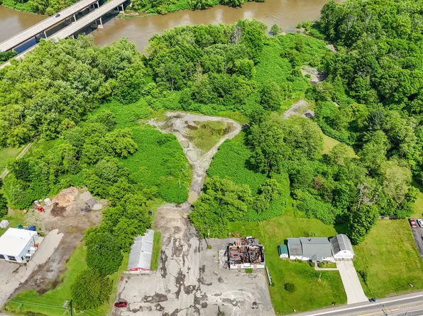 20 Main St, Windsor, NY 13865