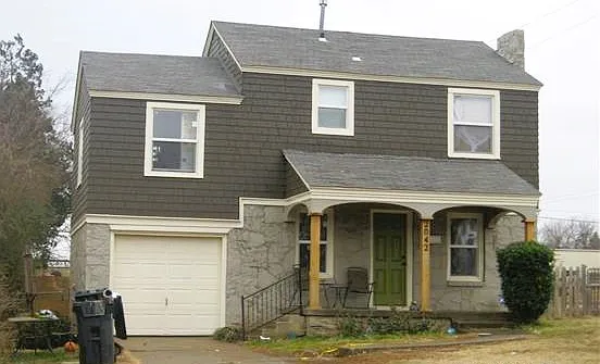 3 bed, 1248 sqft, $1,300 — Photo 1