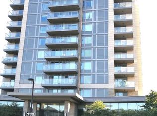 233 S Park Rd #PENTHOUSE 3, Markham, ON L3T0B3