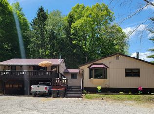 9377 Smokey Row Rd, Saint Louisville, OH 43071
