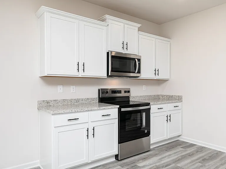 732 Berkeley Dr — Photo 8