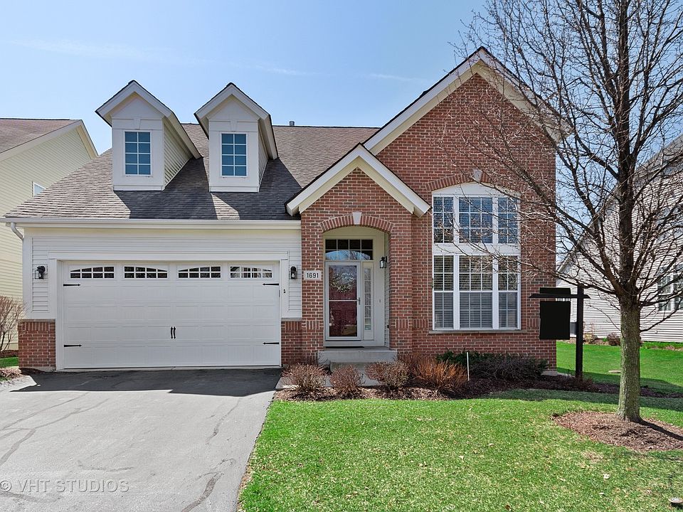 1st image of 1691 Briarheath Dr