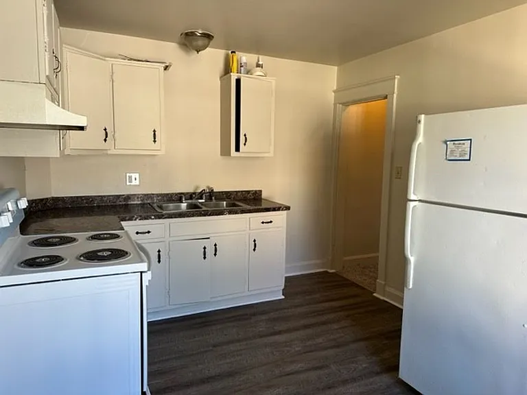 408 Radnor 2nd Fld #2ND FLR — Photo 4