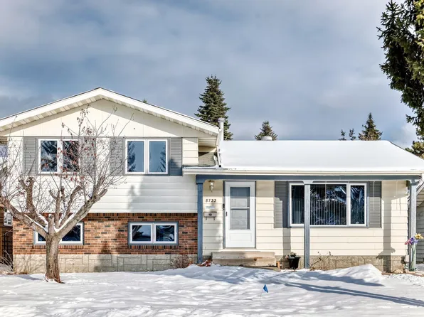 8733 181a St NW, Edmonton, AB T5T 0Y7