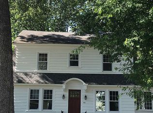 121 Thornton St, Hamden, CT 06517