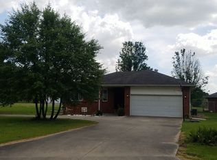 227 Jennings Ln, Sikeston, MO 63801