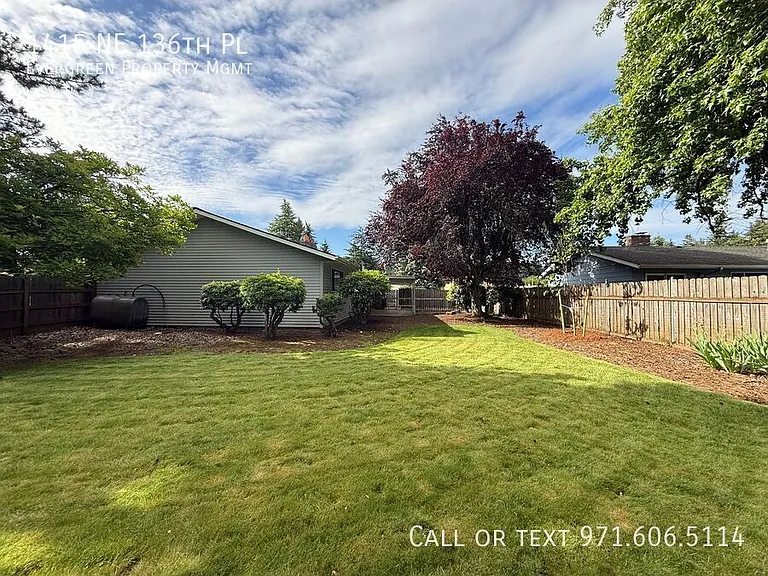 1415 NE 136th Pl — Photo 42