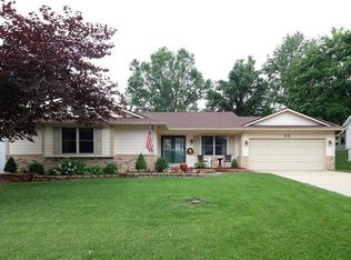 22 Last Chance Ct, Saint Peters, MO