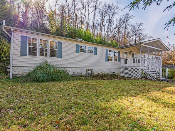 6340 Leechburg Rd, Verona, PA 15147