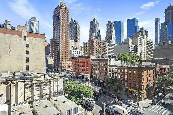 Rented by Compass | media 20