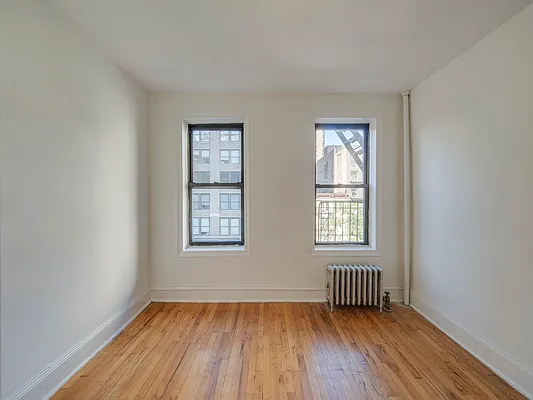 Rented by MNS | media 3